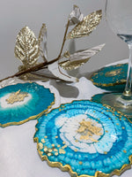 Load image into Gallery viewer, Turquoise Dream: Epoxy Resin Coasters
